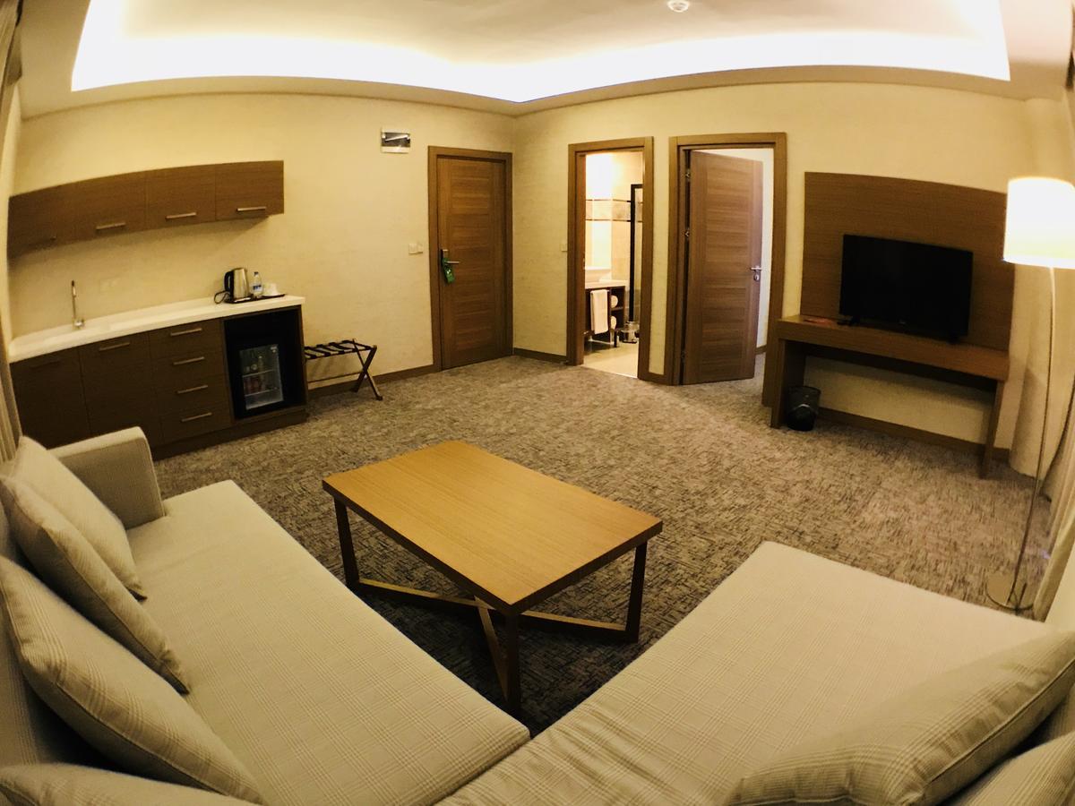 Garden Zara Hotel 외부 사진